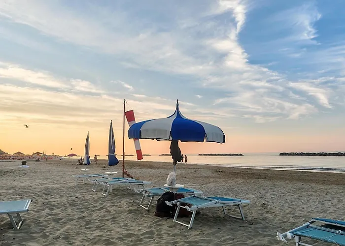 Stella Del Mattino, Near The Sea * Pesaro